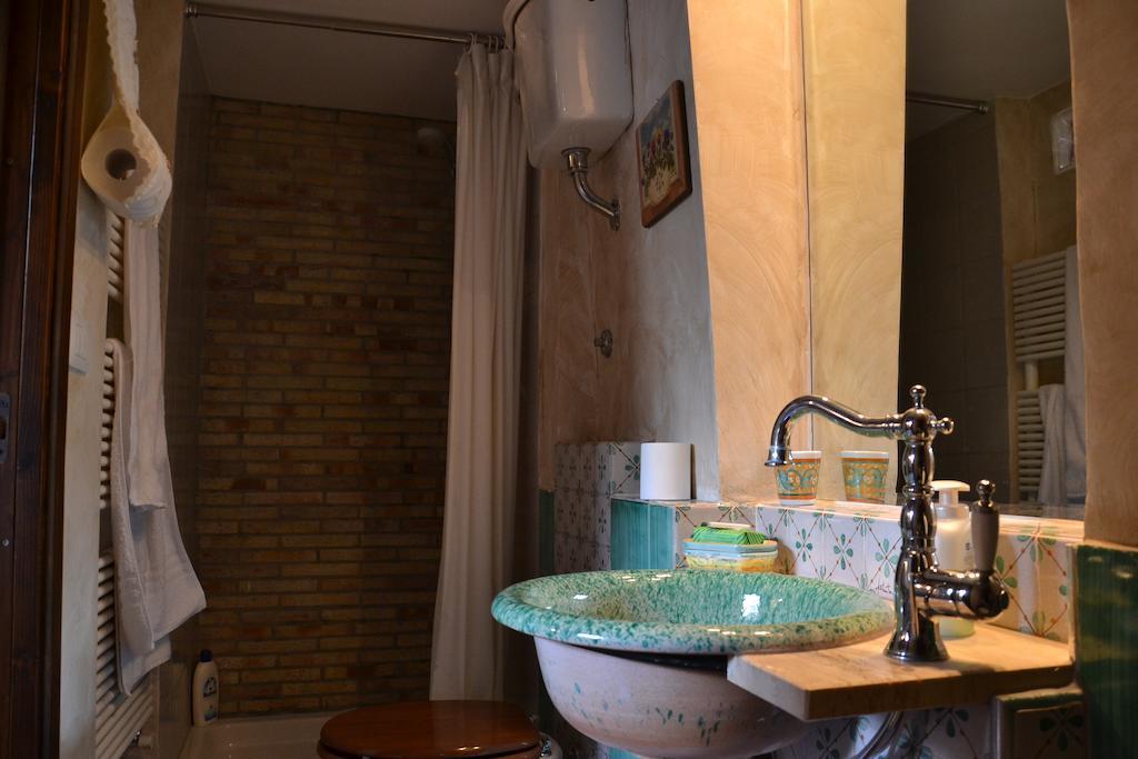 La Casa Del Pittore Di Petralia Petralia Soprana Rum bild